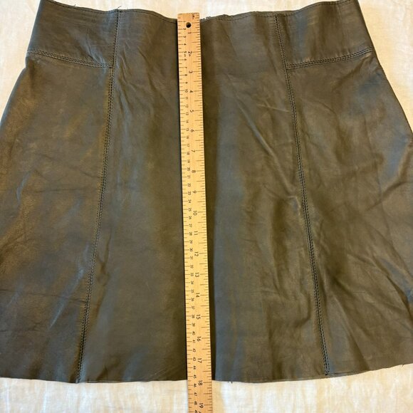 ZARA Woman 100% Leather Mini Skirt – Olive Green – Size L - Picture 6 of 10